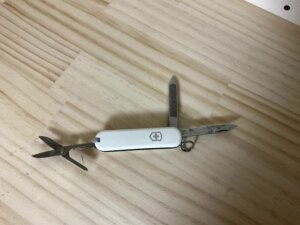 ビクトリノックス クラシックSD